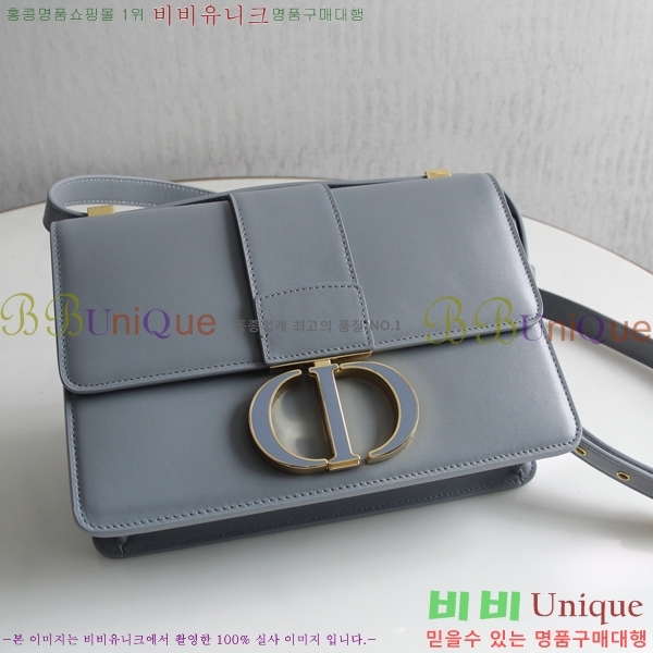 #��� 30 �����ι� M9203-105