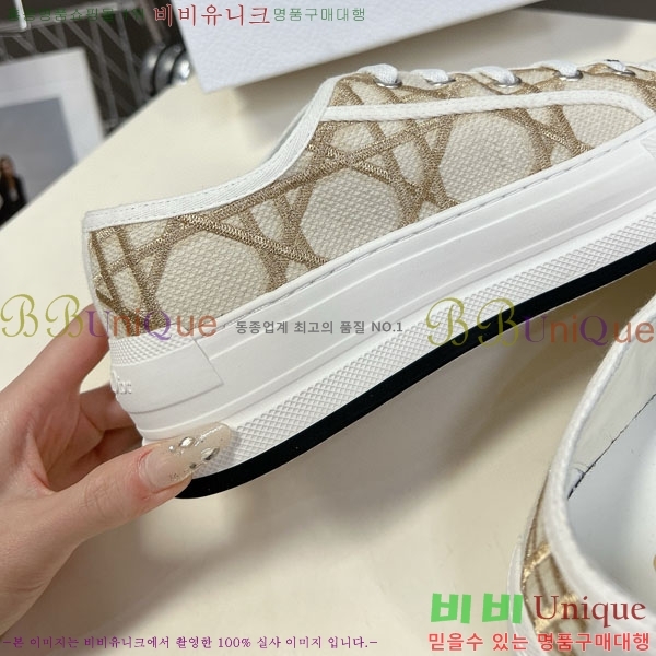 ��� ����Ŀ�� DM700155-5