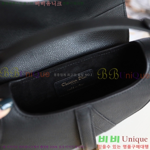 #��� �̴� ����� M210800-2