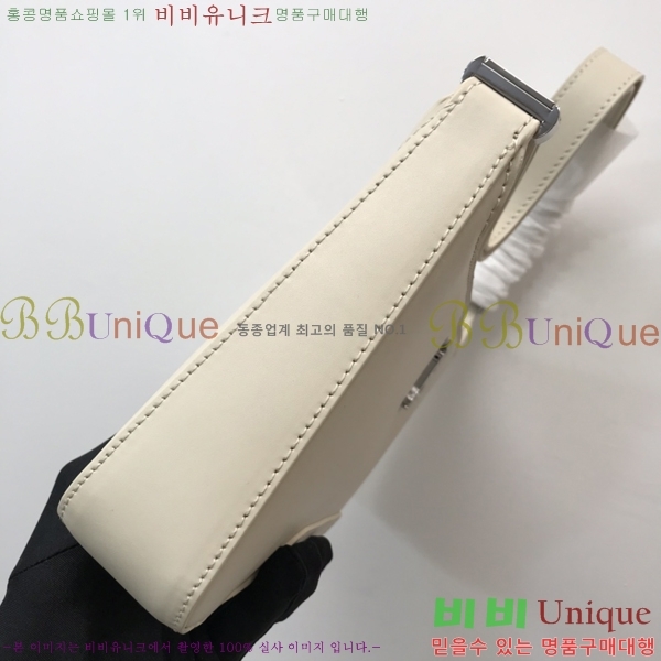 ������ �̴� Ŭ��ġ�� 34BU245252-1