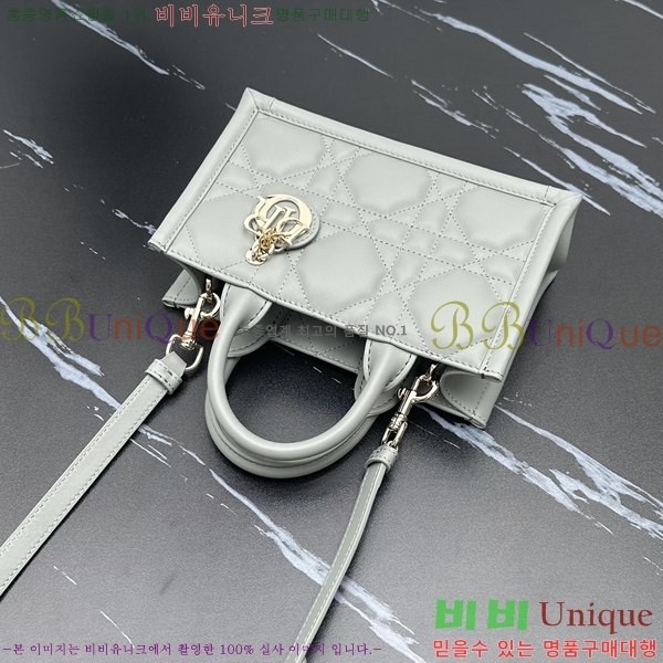 #��� �� ��Ʈ�� �̴� M33500-4