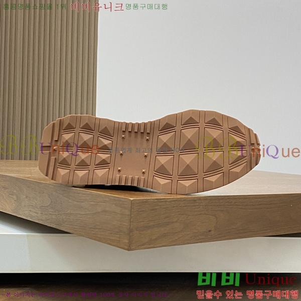 ���� �߷�Ƽ�� ����Ŀ�� 40VA24515-8-2