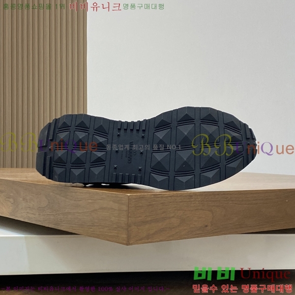 ���� �߷�Ƽ�� ����Ŀ�� 40VA24515-8-4