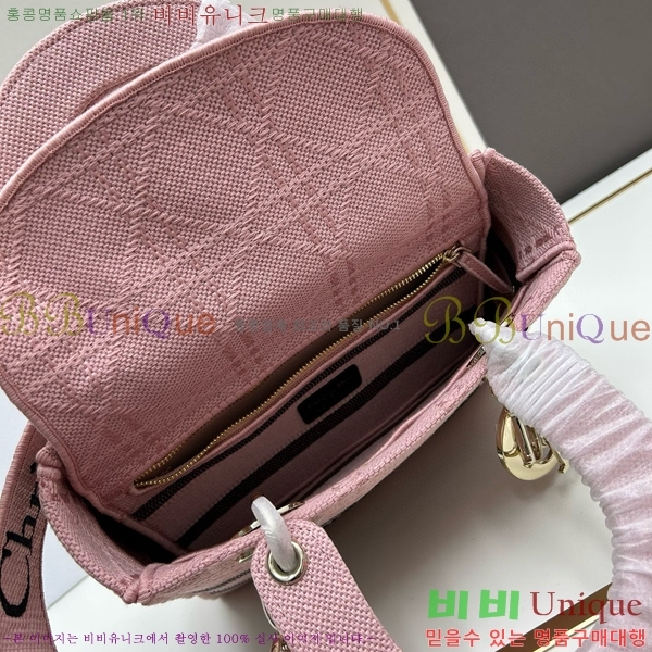 ST ��� ���̵�� M8002-17