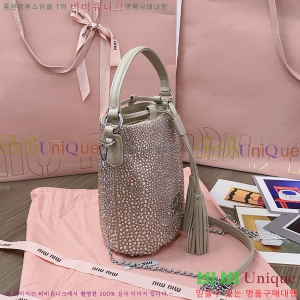 #�̿�̿� ũ����Ż ��Ŷ�� 5BE085-101