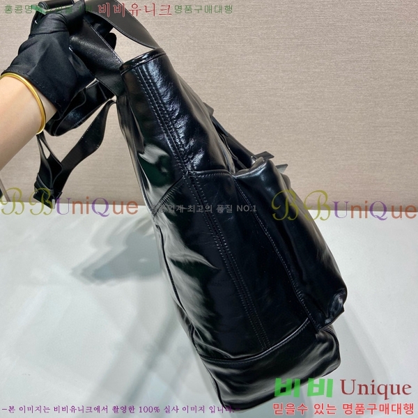 #����� �ﰢ�ΰ� ���� ��Ʈ�� 2VG120-101