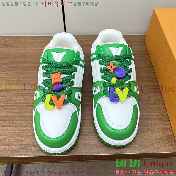 ���̺��� LV Ʈ���̳� ����Ŀ�� 41L2461814-4