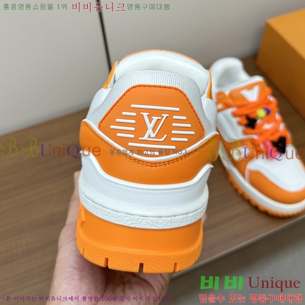 ���̺��� LV Ʈ���̳� ����Ŀ�� 41L2461814-1