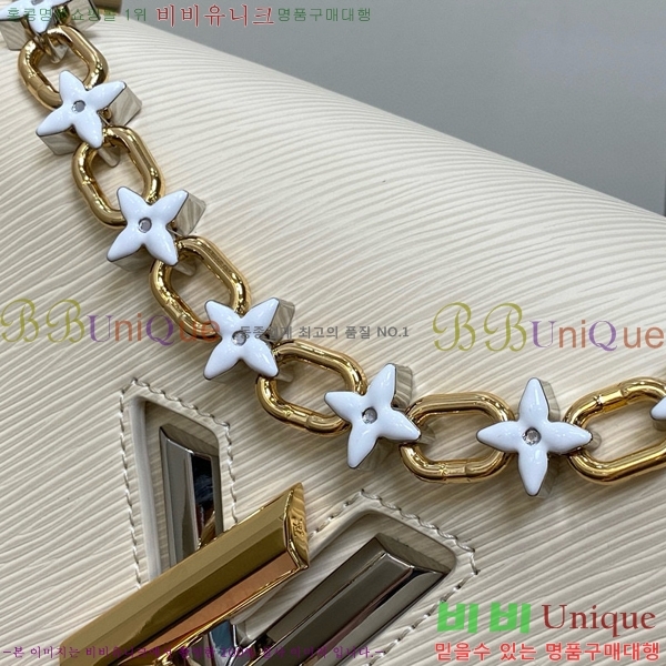 #���̺��� Ʈ����Ʈ MM M24043-103