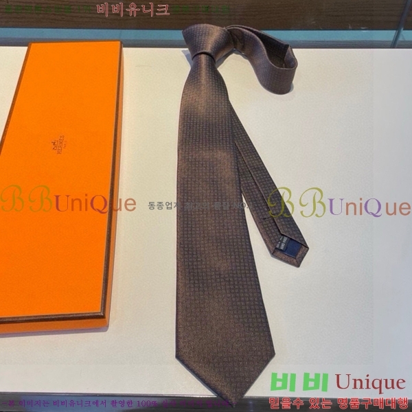 #�����޽� ��Ÿ�� HE555582-1