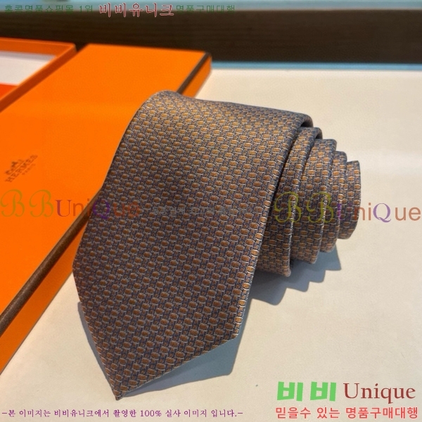 #�����޽� ��Ÿ�� HE555582-9