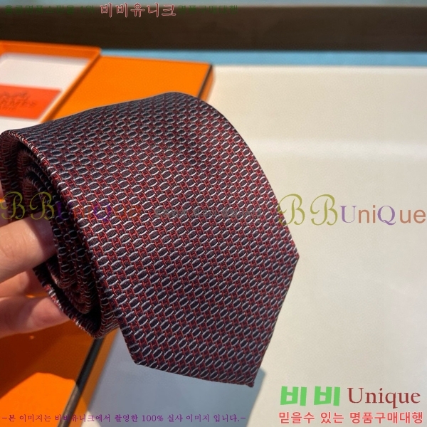 #�����޽� ��Ÿ�� HE555582-10