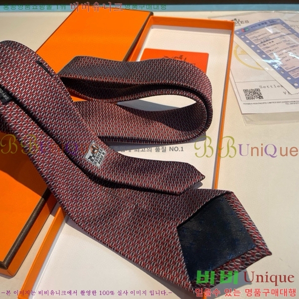 #�����޽� ��Ÿ�� HE555582-11