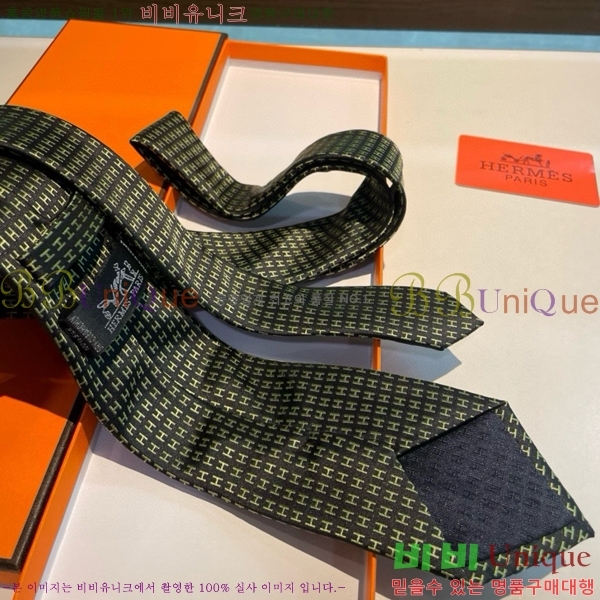 #�����޽� ��Ÿ�� HE50522-8