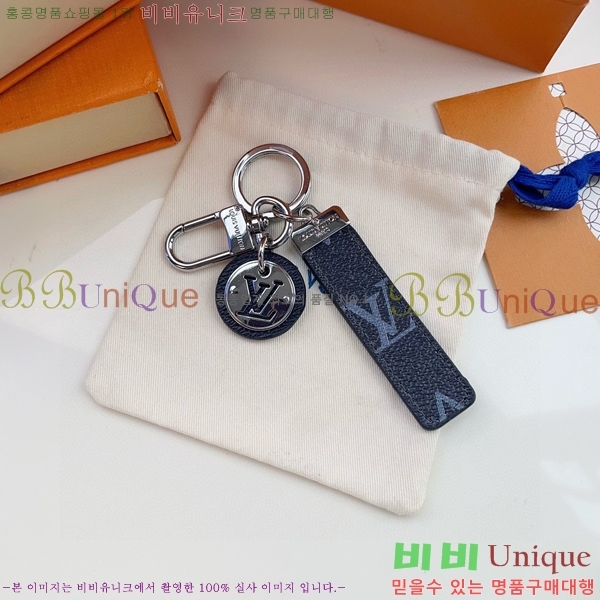 ���̺��� ŰȦ�� M00033-1