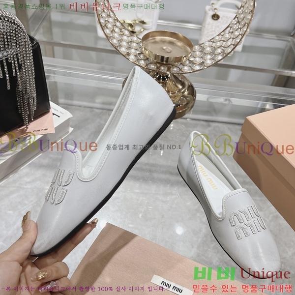 ���� �̿�̿� �÷����� 28M24713-2