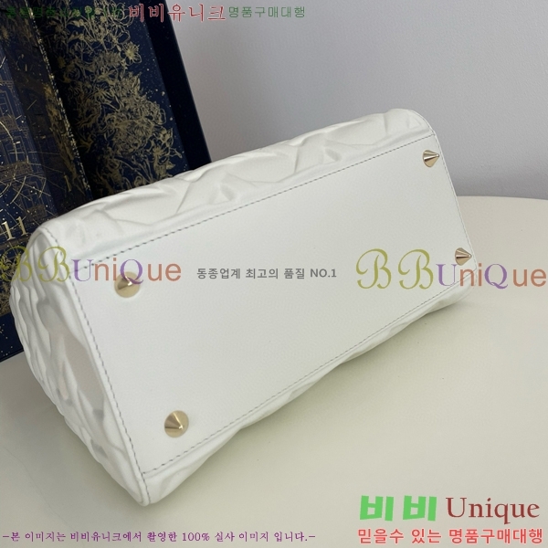 #��� ���̵�� ���� M8002-600