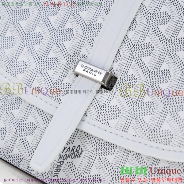 ���ߵ� �������� ũ�ν��� �Ż� 4102510-3