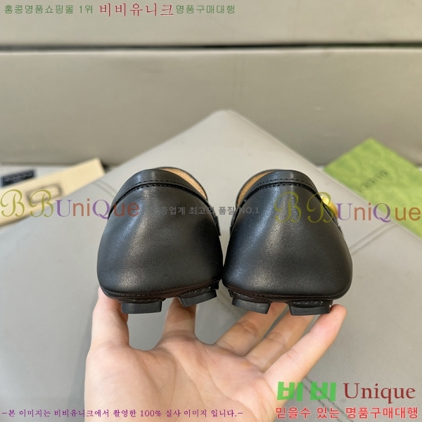 ���� ���� ���� G823693-2