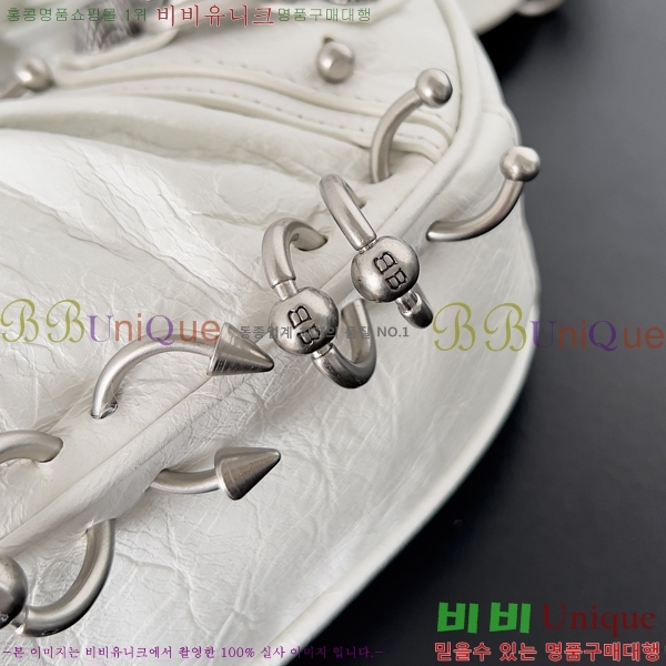 #�߷��þư� LE CAGOLE �� ī�� Xs �Ǿ�� ����� 6713091-4