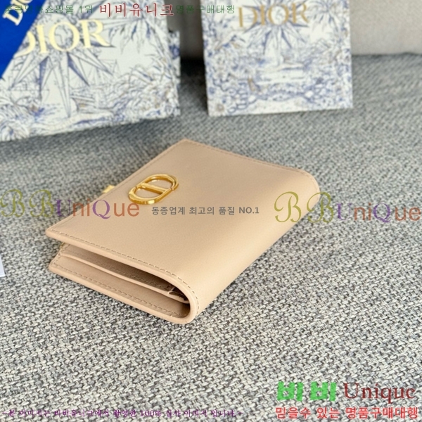 #��� 30 ������ �޸��� ���� ī������ S2197-111