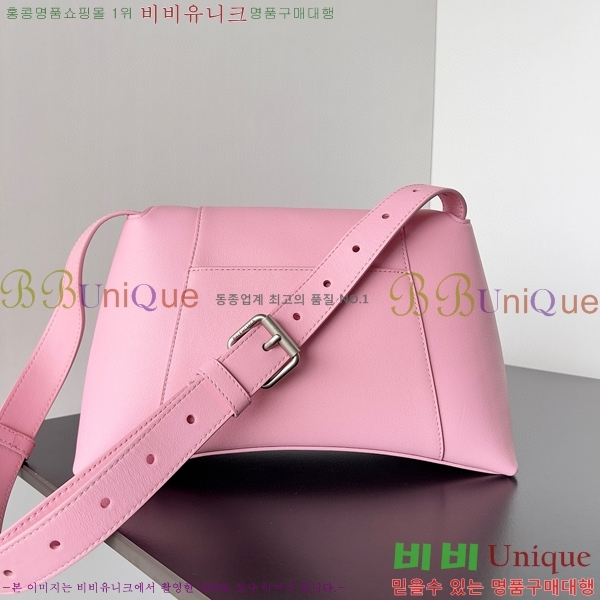 #�߷��þư� �ٿ�Ÿ�� ���� �����  67135329-103