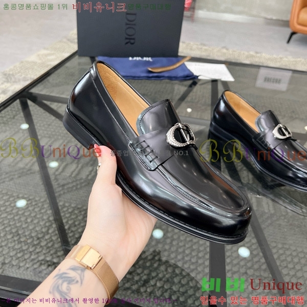 ���� ��� ���� D9978052