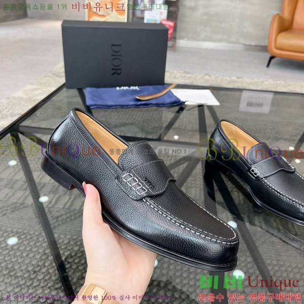 ���� ��� ���� D9978053-4