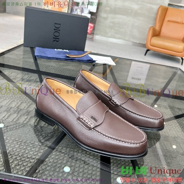 ���� ��� ���� D9978053-6