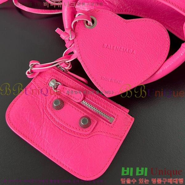 #�߷��þư� �׿� ī�� ����� XS �� 700940-206