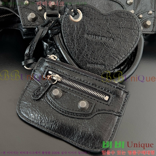 #�߷��þư� �׿� ī�� ����� XS �� 700940-201