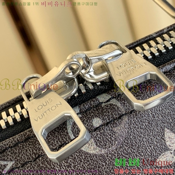 #���̺��� Ű�� �ݵѸ��� 50 ���డ�� ũ�ν��� M11596-101