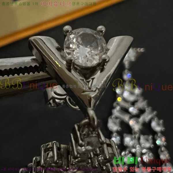 ���̺��� �Ͱ��� LV7966