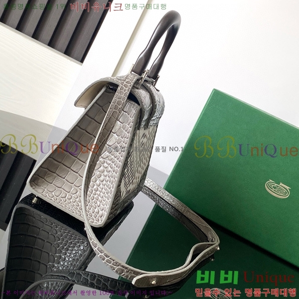 #���ߵ� NEW ���̰��� �̴� GY5494541-205