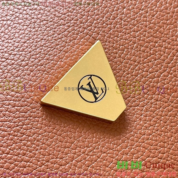 #���̺��� ����Ʈ Ʈ����Ʈ ����� M25359-502