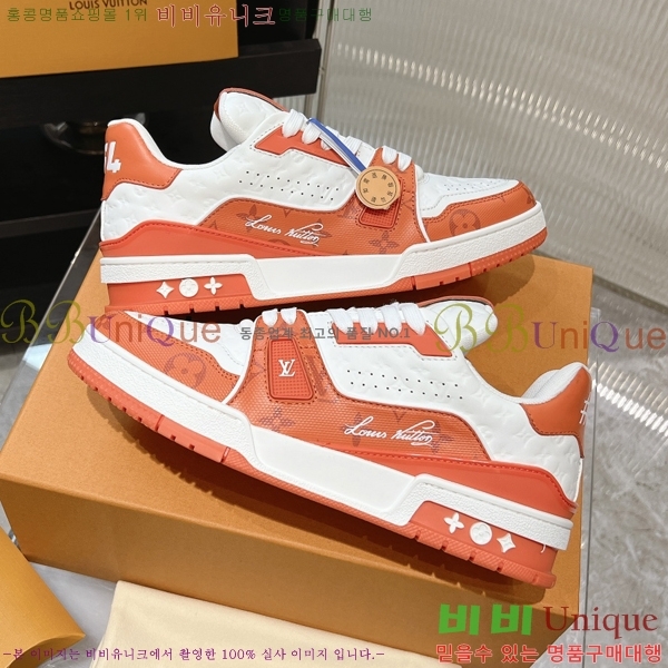 NEW LV Ʈ���̳� ����Ŀ�� 44L2412435-4