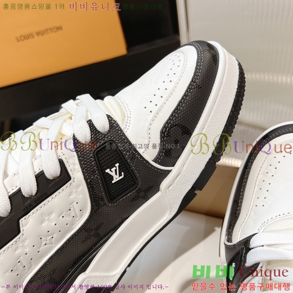 NEW LV Ʈ���̳� ����Ŀ�� 44L2412435-3