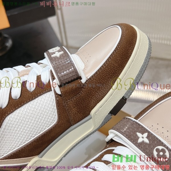 NEW LV Ʈ���̳� ����Ŀ�� 40L24768941-1