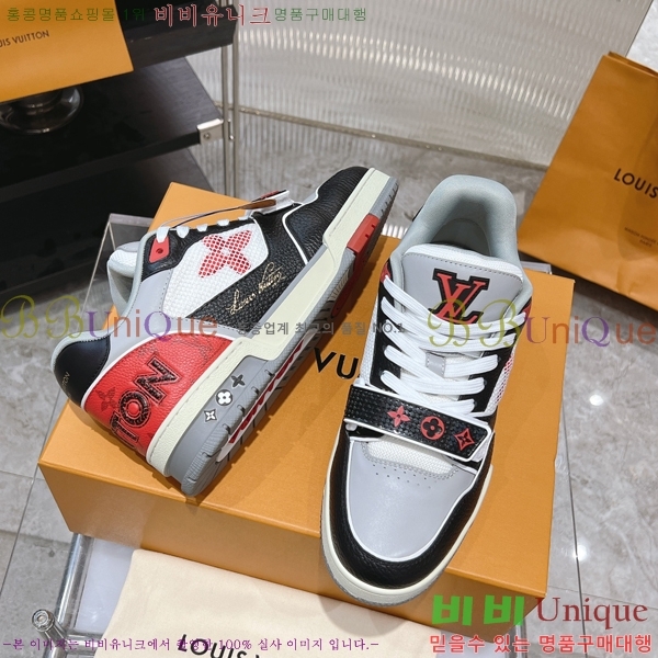 NEW LV Ʈ���̳� ����Ŀ�� 40L24768941-3