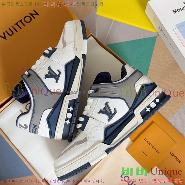 LV Ʈ���̳� ����Ŀ�� 44L2493058-4