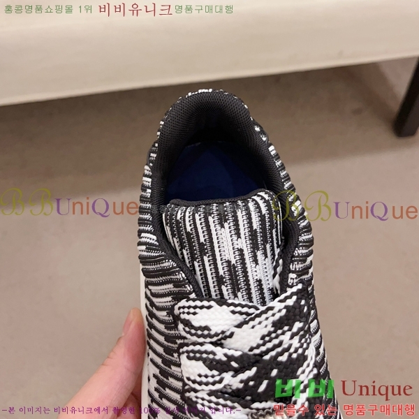 ���� ������ ����Ŀ�� B92374-3