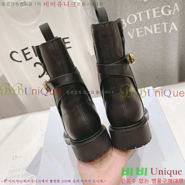 ���� ��� 30 Montaigne ��Ŭ ���� 41D24101614-2