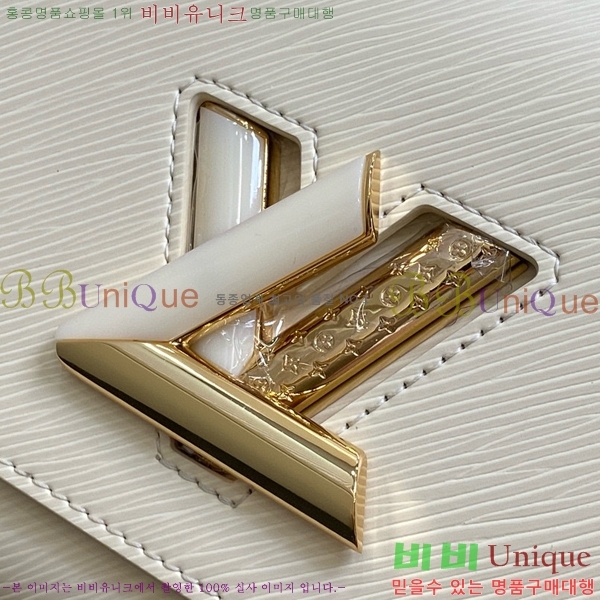 #���̺��� Ʈ����Ʈ MM M24630-101