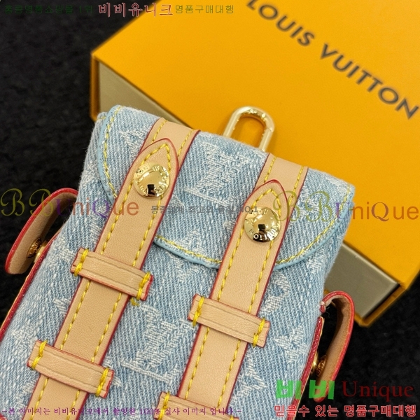 ���̺��� �̴� ũ�������� �Ŀ�ġ M77166-2