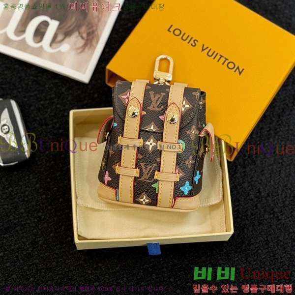 ���̺��� �̴� ũ�������� �Ŀ�ġ M77166-5