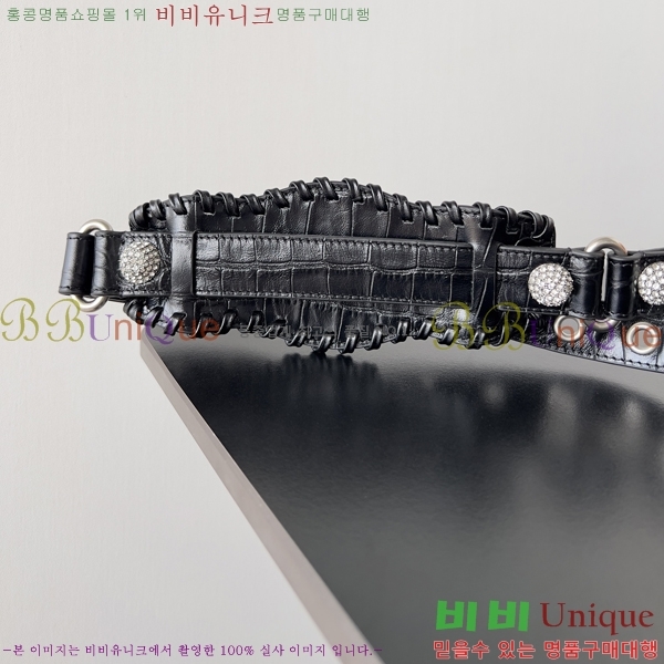 #�߷��þư� LE CAGOLE �� ī�� Xs ����� 6713091-14