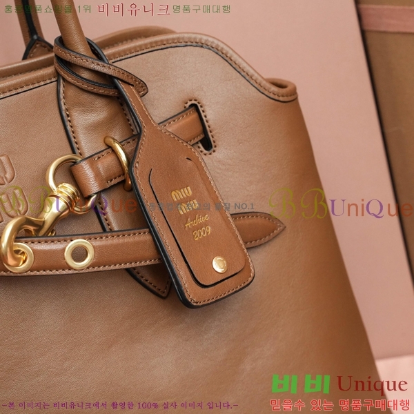 #�̿�̿� �ƹ�ٸ� ���� ����� �̵�� 5BG291-101