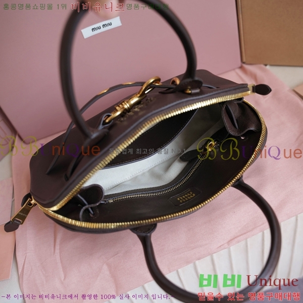 #�̿�̿� �ƹ�Ƣ�� ž �ڵ�� ���� 5BB169-903