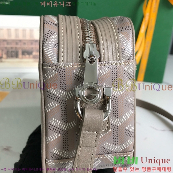 #���ߵ� ī�丣 ũ�ν��� GY4125214-12