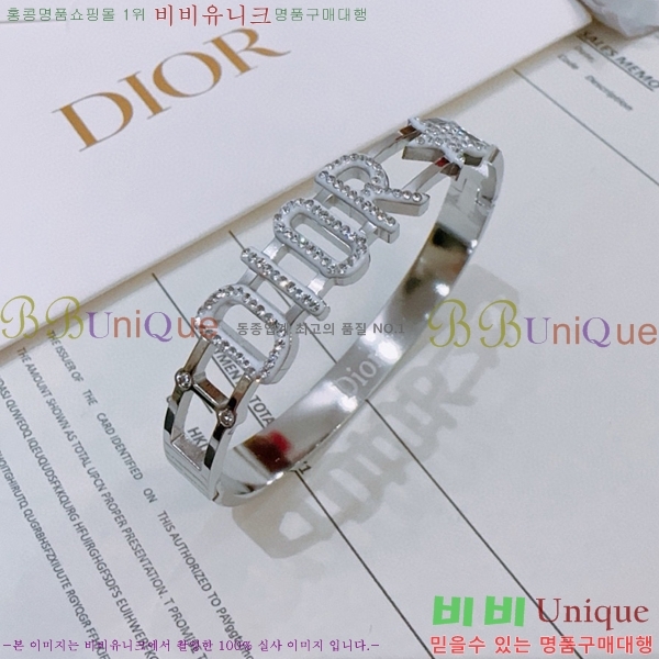 ��� ���� D55O09214-7